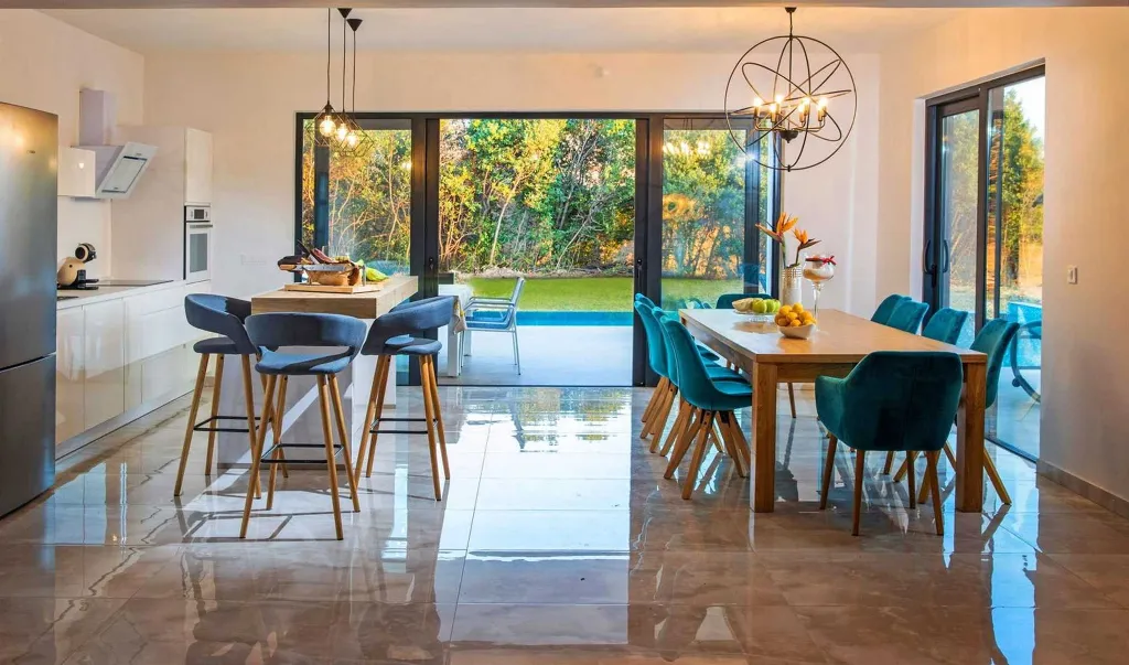 Mlini Villa with Private Pool for up to 12 Guests