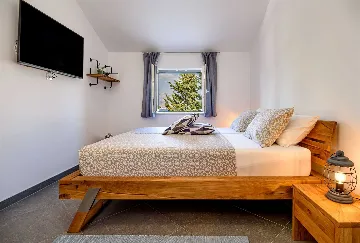 Seafront Villa in Splitska for 8 Guests