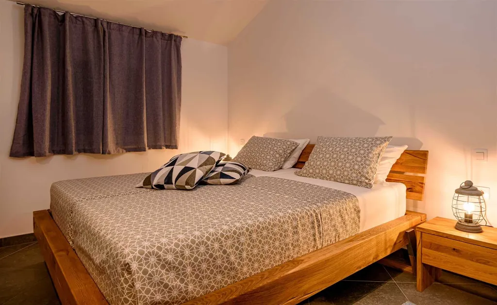 Seafront Villa in Splitska for 8 Guests