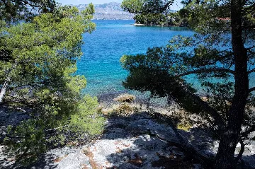 Seafront Villa in Splitska for 8 Guests