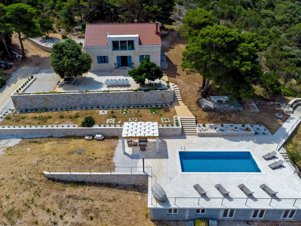 Villa in Pučišća for up to 12 with Heated Pool