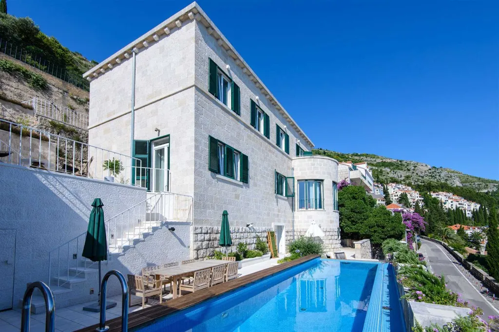 5-Bedroom Luxury Villa in Dubrovnik