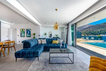 Seafront Villa in Dubrovnik for Up to 12 Guests