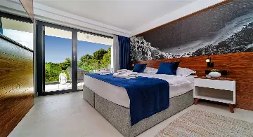 Promajna Villa for 8 Guests with Heated Pool