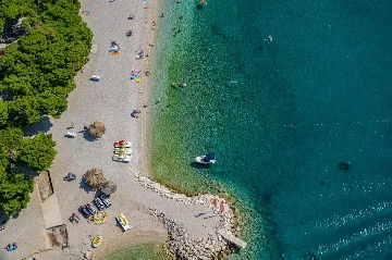 Promajna Villa for 8 Guests with Heated Pool