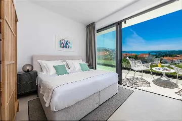 Modern 4-Bedroom Villa in Orašac for 8 Guests