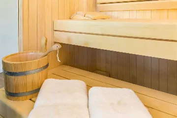 5-Bedroom Villa in Vodnjan for Up to 14 Guests