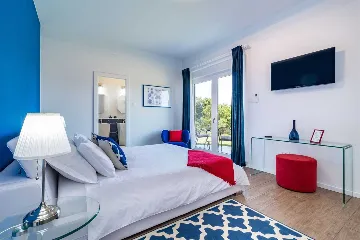 5-Bedroom Villa in Vodnjan for Up to 14 Guests