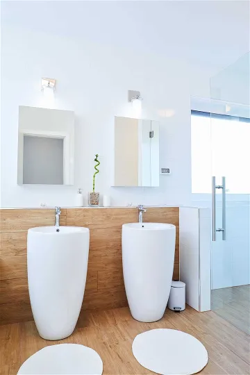 5-Bedroom Villa in Vodnjan for Up to 14 Guests