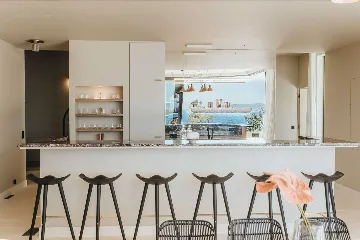 Stari Grad 4-Bedroom Villa for Up to 8 Guests