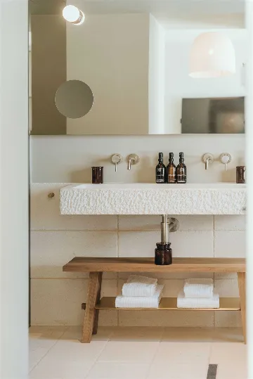 Stari Grad 4-Bedroom Villa for Up to 8 Guests