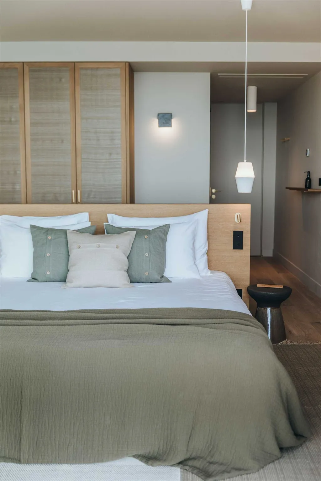Stari Grad 4-Bedroom Villa for Up to 8 Guests