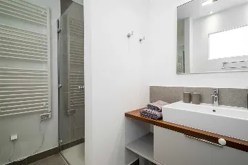 Modern Villa with Private Heated Pool in Ciovo