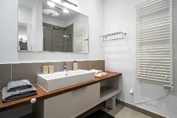 Modern Villa with Private Heated Pool in Ciovo