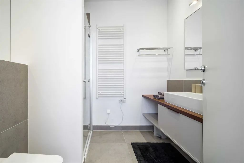 Modern Villa with Private Heated Pool in Ciovo