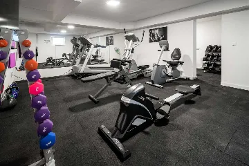 Modern Villa with Private Heated Pool in Ciovo