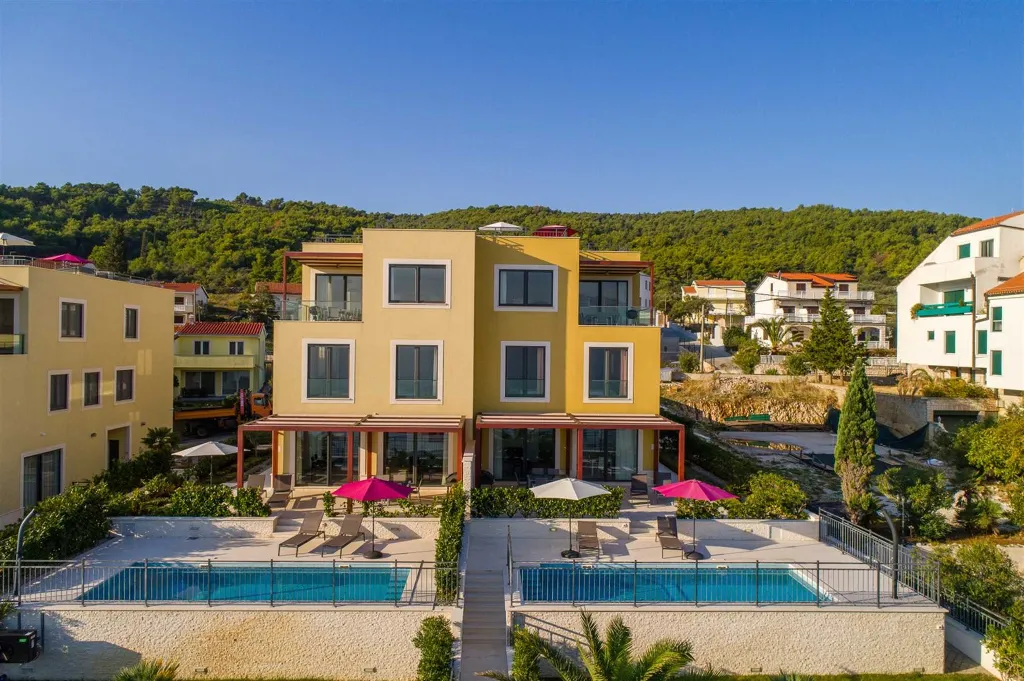 Villa in Ciovo (Slatine) with Heated Private Pool