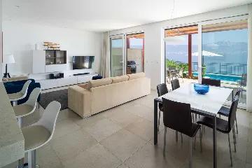 Villa in Ciovo (Slatine) with Heated Private Pool