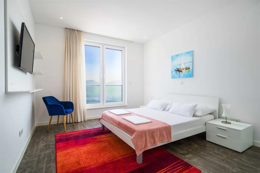 Villa in Ciovo (Slatine) with Heated Private Pool