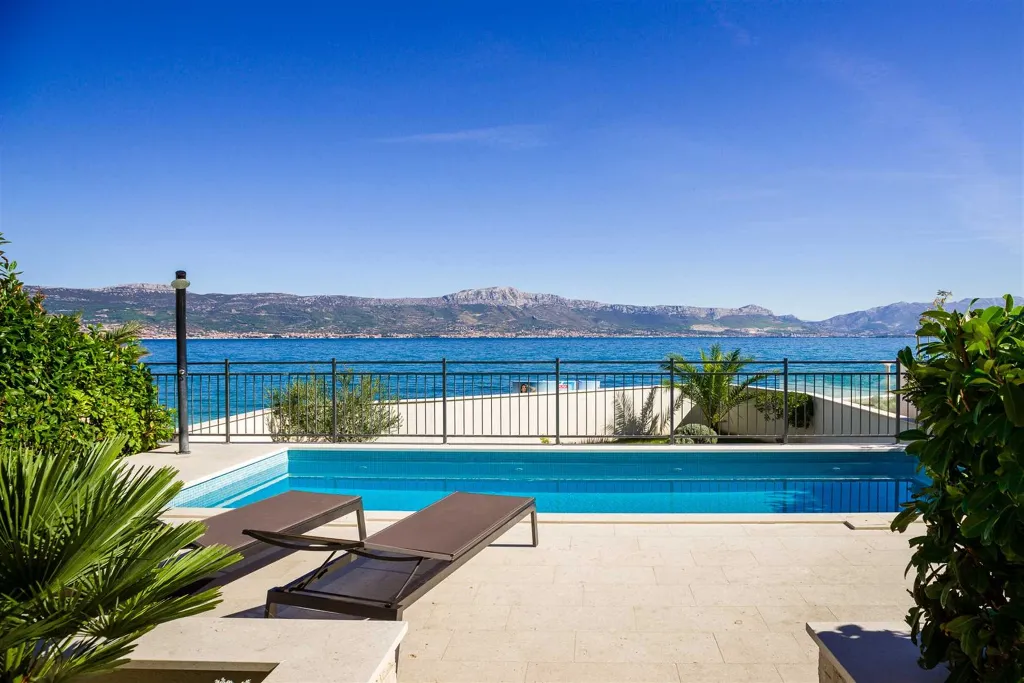 Luxury 6-Bedroom Villa in Ciovo (Slatine), Croatia