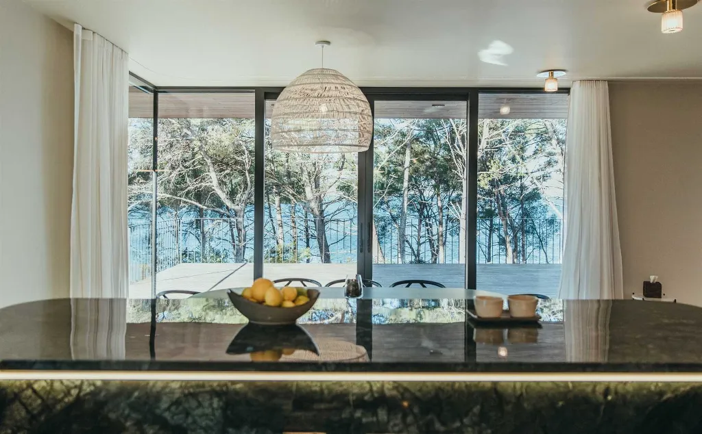 Stari Grad Villa with Heated Pool and Sea Views