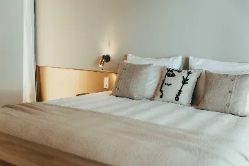 Stari Grad Villa with Heated Pool and Sea Views