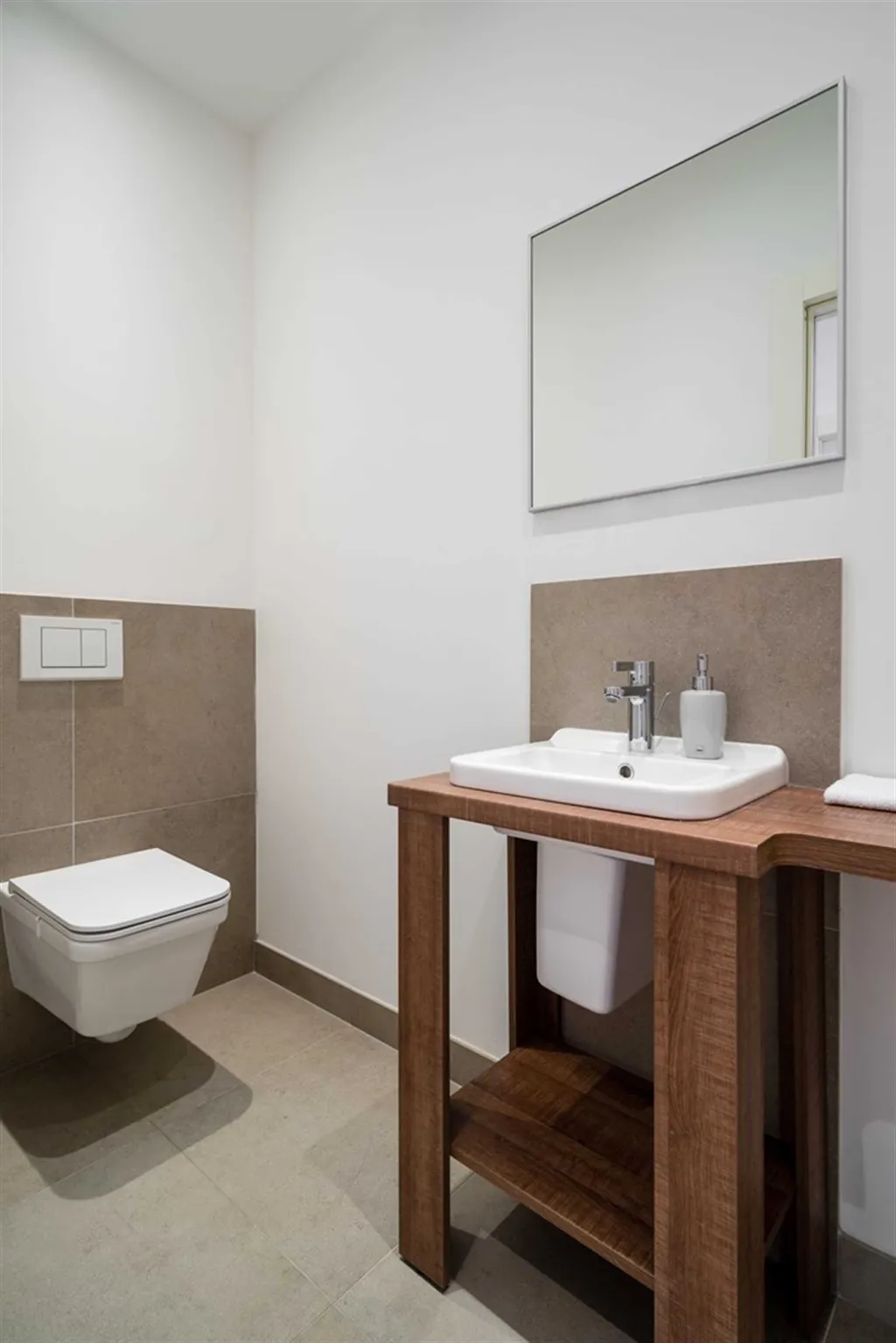 Villa in Slatine, Ciovo for up to 12 Guests
