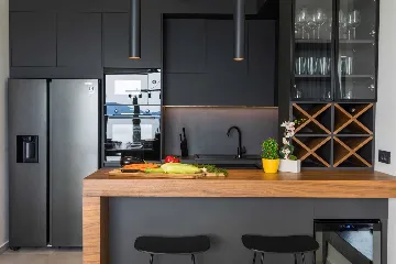 5-Bedroom Villa in Orašac for up to 10 Guests