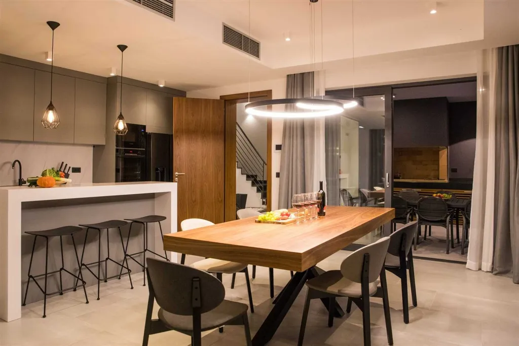 Modern Villa in Orašac with Private Heated Pool