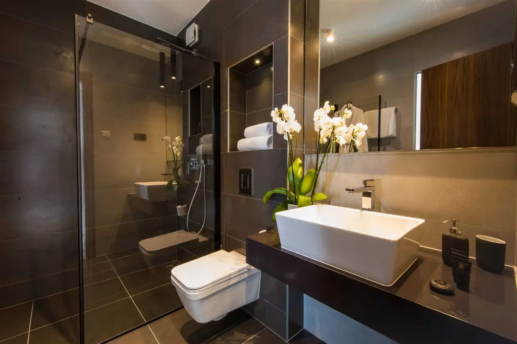 Modern Villa in Orašac with Private Heated Pool