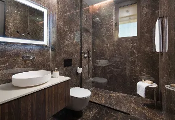 Beachfront Villa in Zaton for 10 Guests, Croatia