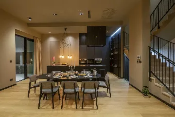 Heated Pool Villa in Orašac for 10 Guests