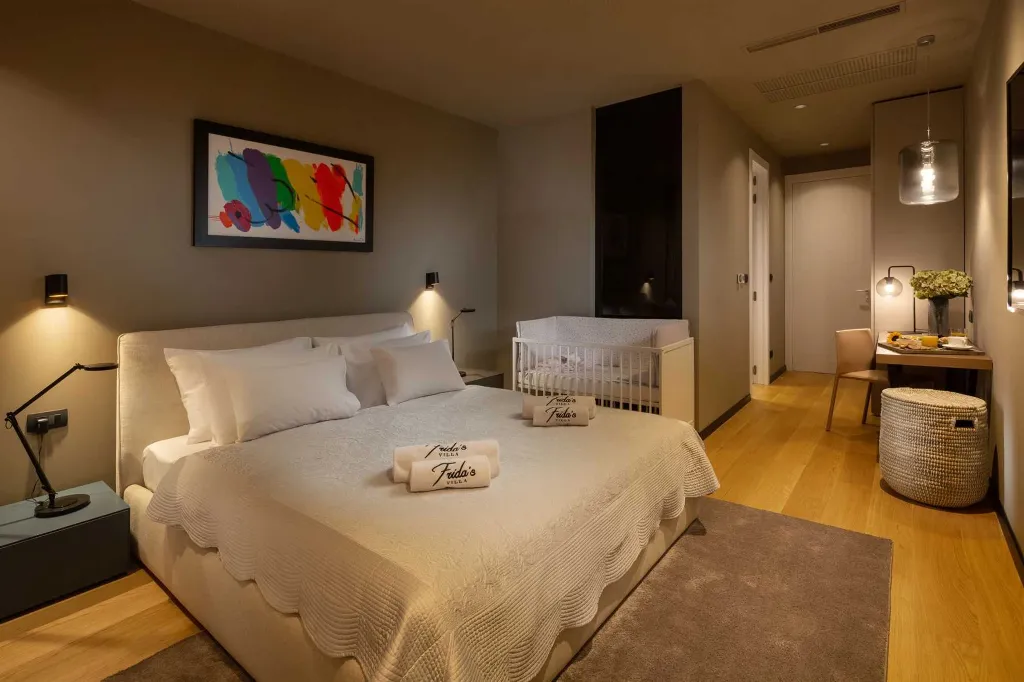 Luxury Villa in Orašac for Up to 10 Guests