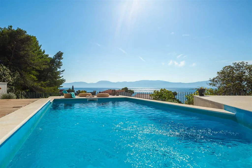 3-Bedroom Villa in Podaca with Private Pool