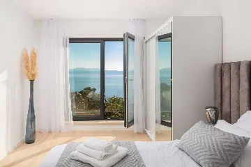 3-Bedroom Villa in Podaca with Private Pool