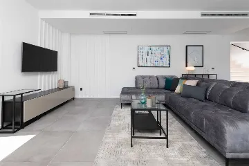 Beachfront Villa in Slano for 10 Guests