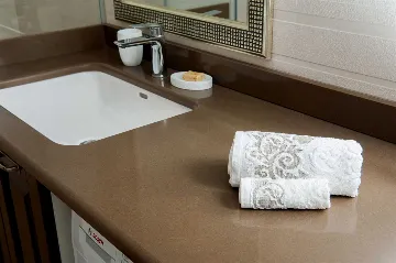 4-Bedroom Villa for Up to 10 Guests in Milna