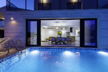 Air-Conditioned Villa in Dubrovnik with Private Pool