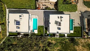 Kaštel Kambelovac Villa for 10 Guests with Pool