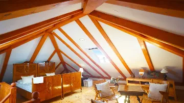 Orebic 4-Bedroom Villa for Up to 8 Guests