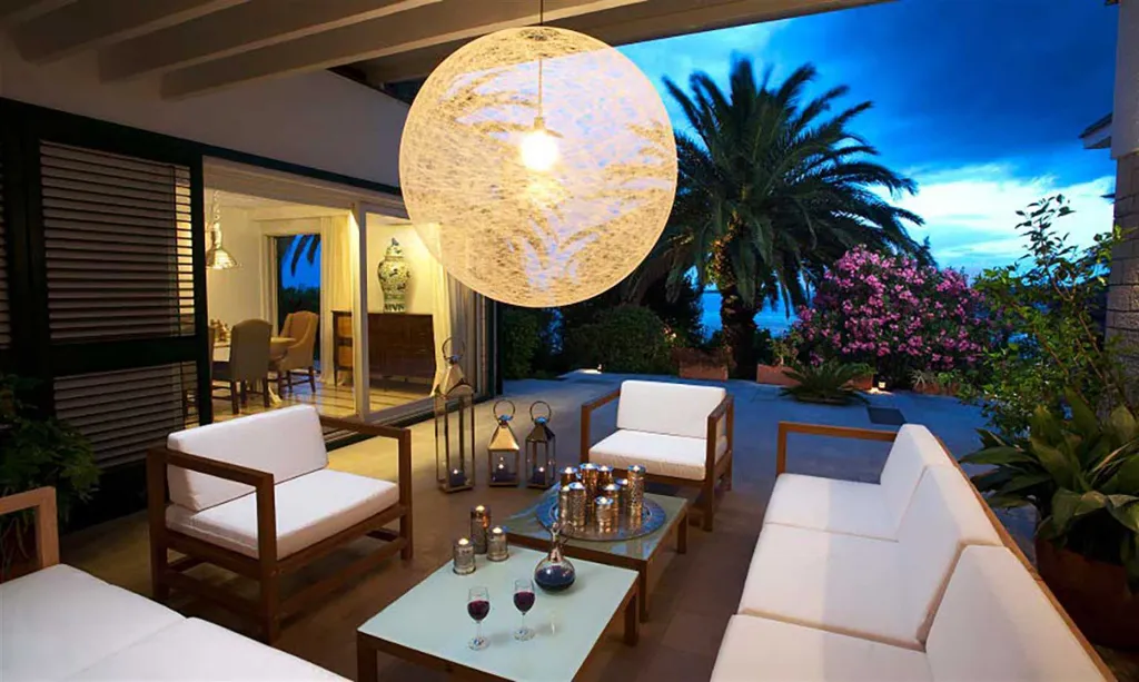 Villa for 16 Guests in Orebic with Sea Views