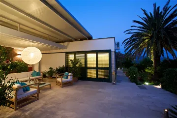 Villa for 16 Guests in Orebic with Sea Views