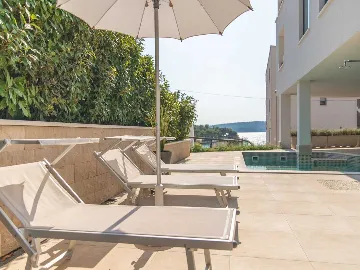 7-Bedroom Villa in Trogir for up to 14 Guests