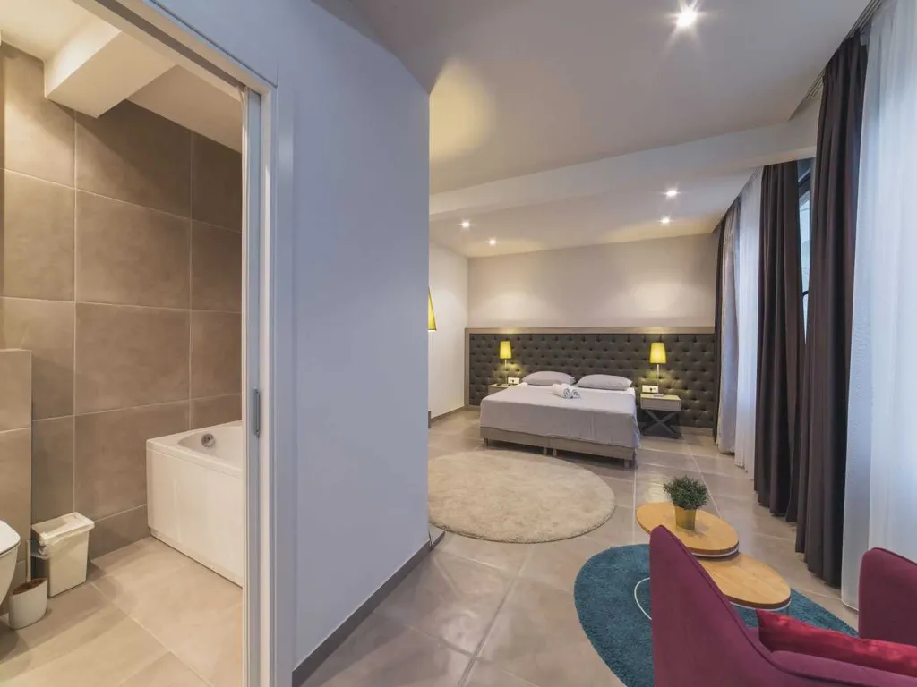 7-Bedroom Villa in Trogir for up to 14 Guests
