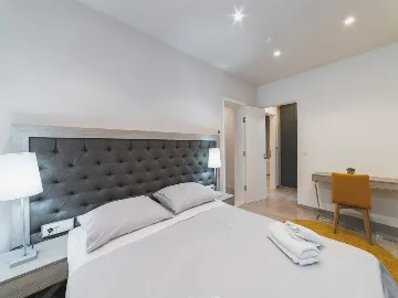 7-Bedroom Villa in Trogir for up to 14 Guests