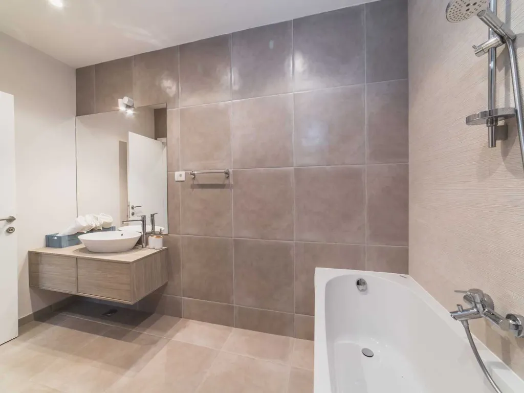 7-Bedroom Villa in Trogir for up to 14 Guests