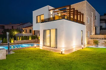 Villa with Heated Indoor & Outdoor Pools in Trogir