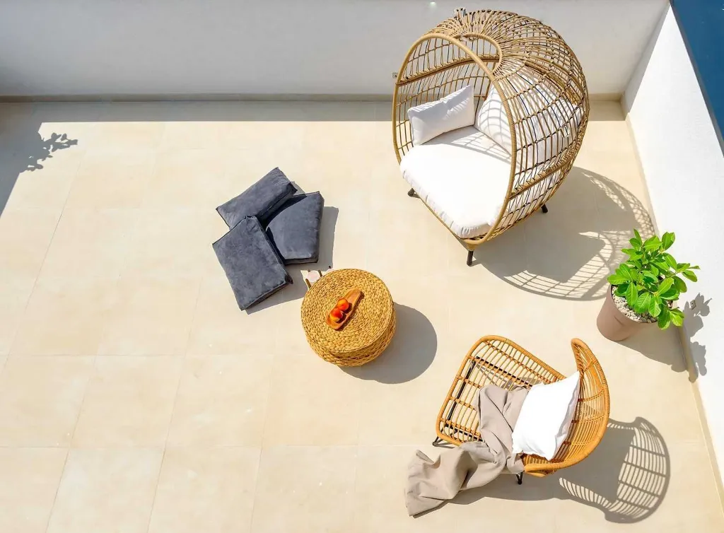 Villa for 8 Guests with Sea Views in Ražanj