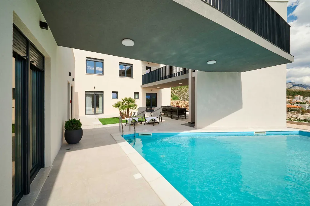 Mali Rat Villa with Heated Pool and Sea View