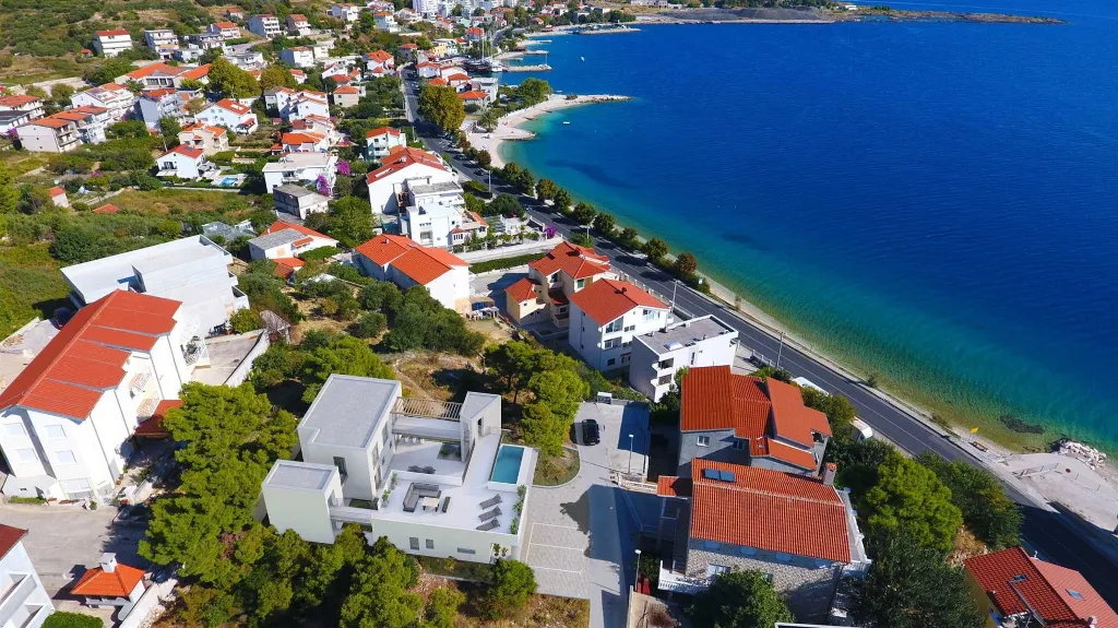 Mali Rat Villa with Heated Pool and Sea View